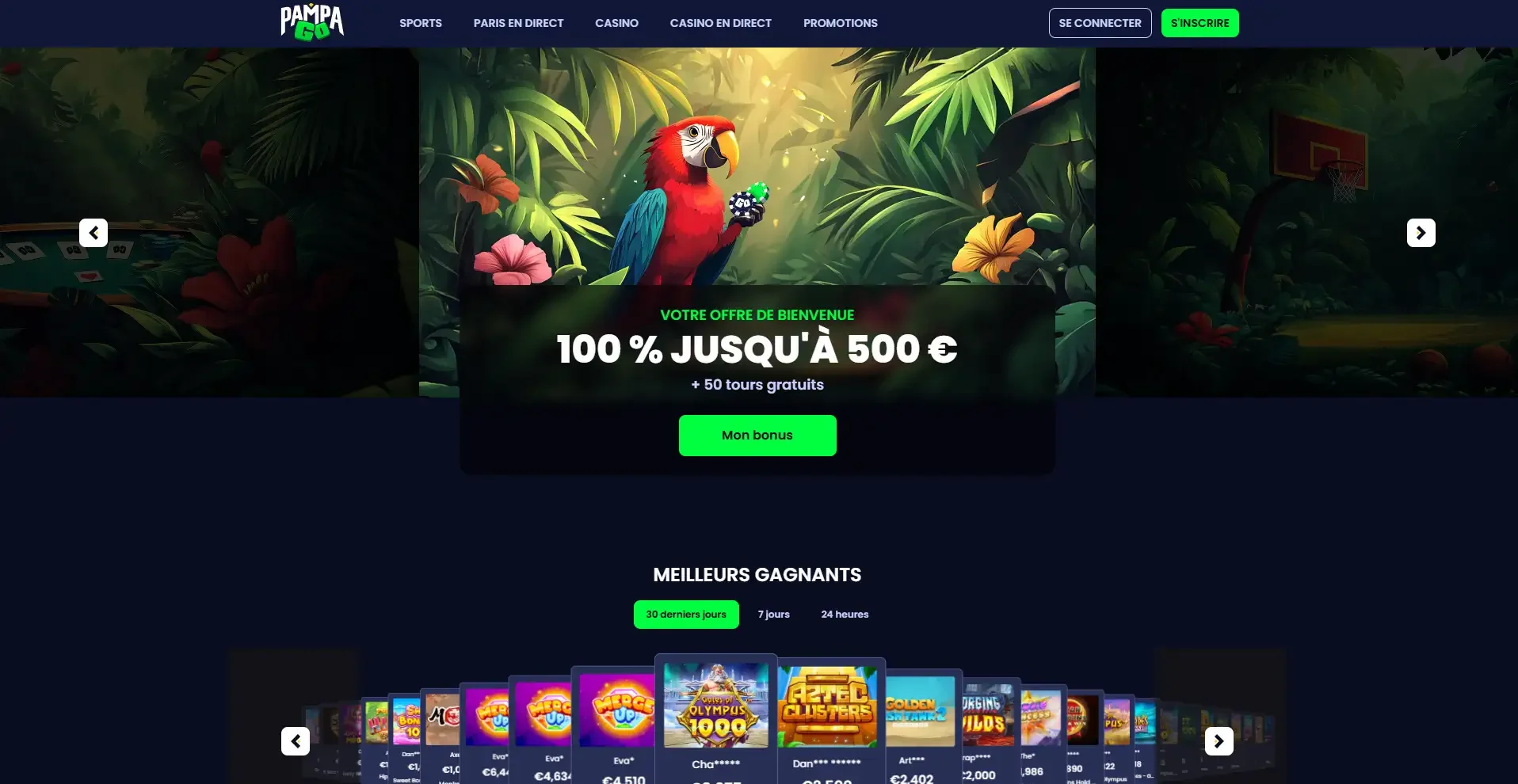 Page d&rsquo;accueil de Pampago Casino avec perroquet dans la jungle et bonus de bienvenue 100 % jusqu&rsquo;&agrave; 500 &euro; et 50 tours gratuits